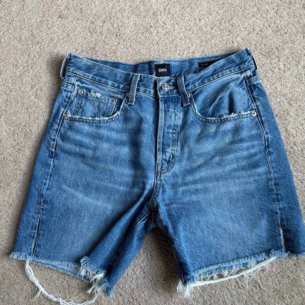 Edwin Cai 7" Short Size 28